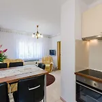 Tea Apartamento Novi Vinodolski