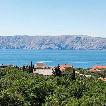 In Novi Vinodolski 15274 Apartamento Povile