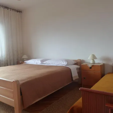 Apartamento In Novi Vinodolski 15274 Povile