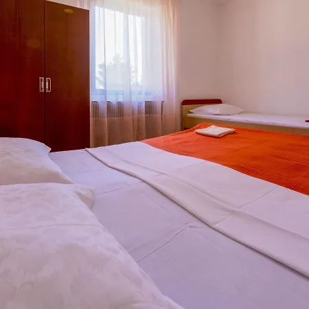 Apartamento In Novi Vinodolski 15274 Povile