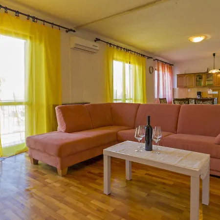 Apartamento In Novi Vinodolski 15274