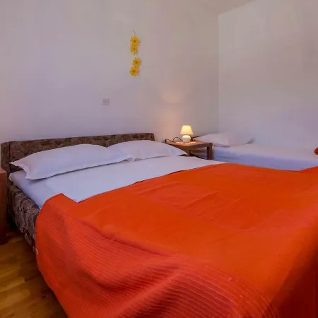 Apartamento In Novi Vinodolski 15274 Povile
