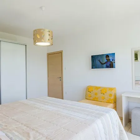 Apartamento In Novi Vinodolski 15274