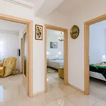 Tea Apartament